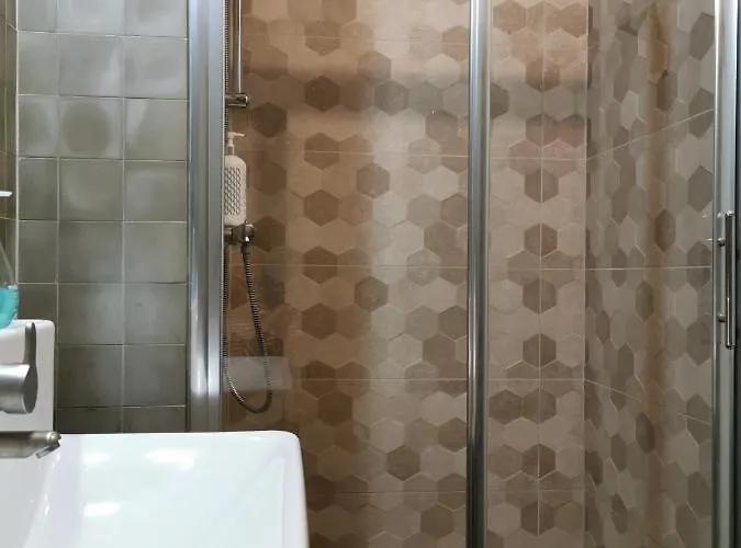 La Du Pecheur Honfleur